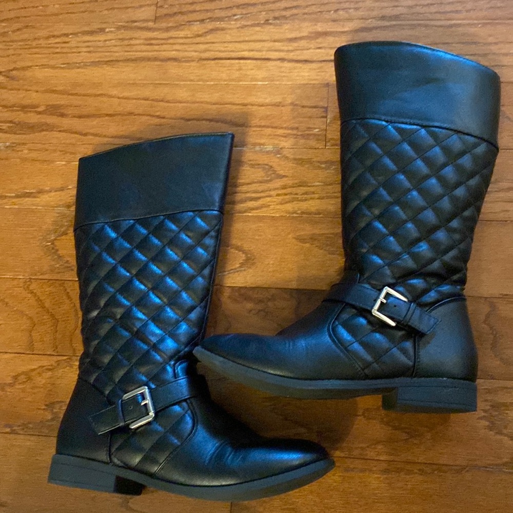 Girls size 5 knee high boots
